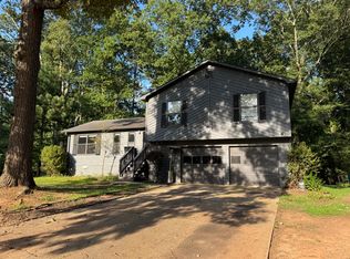 2972 Fetlock Dr SW, Marietta, GA 30064