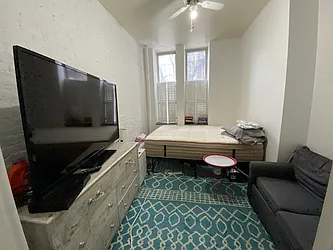 Rented by Village Living Realty