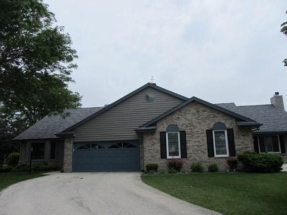 1st image of 5323 S Cambridge Ln #5323