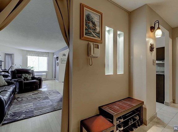 4th image of 115 Polifly Rd APT 4B