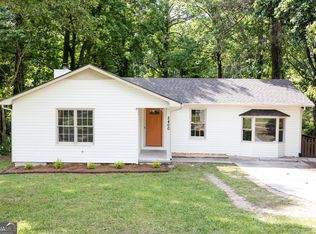 2400 Old Rex Morrow Rd, Ellenwood, GA 30294