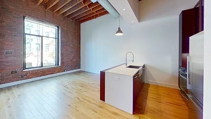 Rented by Bold New York | media 20