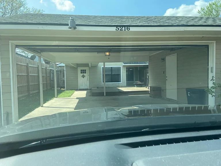 5216 Berryville Ct — Photo 2