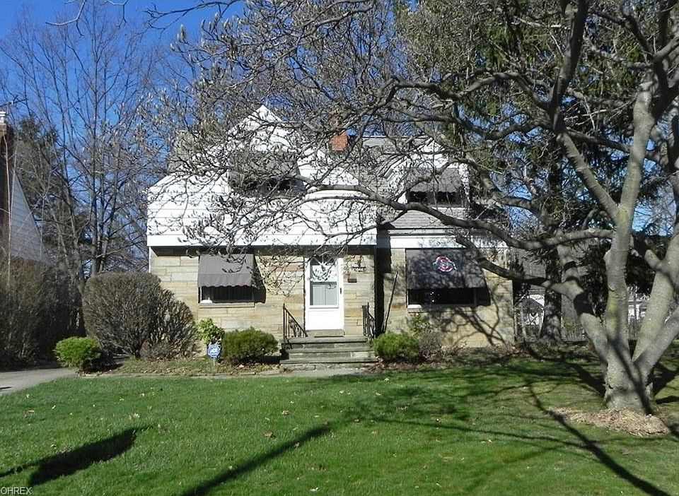 1st image of 1846 E 223rd St