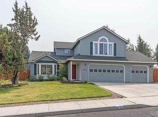 3752 SW Volcano Pl, Redmond, OR 97756