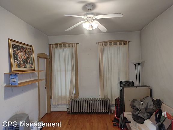 3rd image of 1333 N Campbell Ave #Ch1
