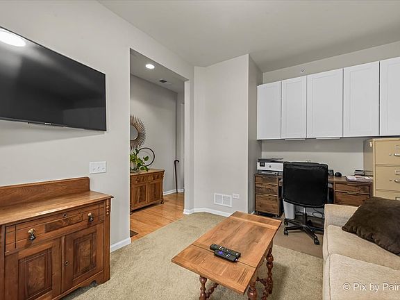 5th image of 13290 Red Alder Ave