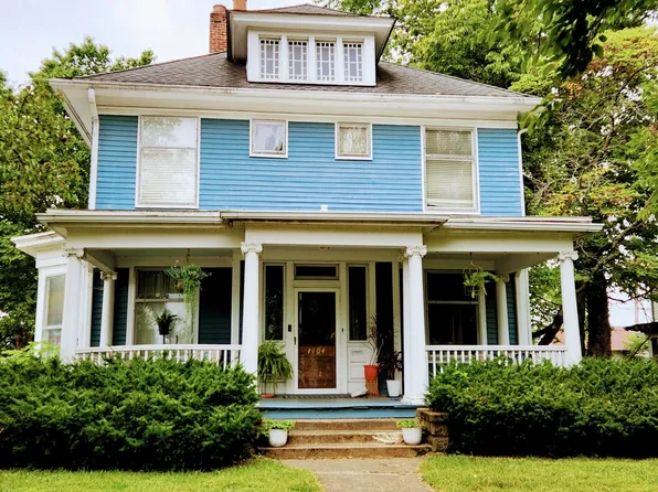 1104 Franklin St, Columbus, IN 47201