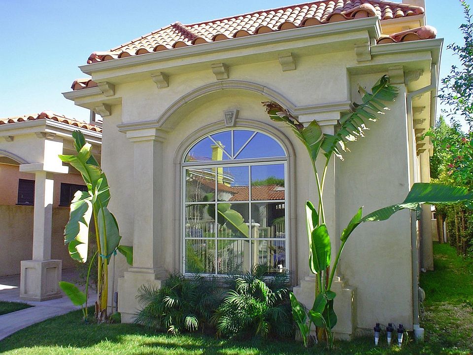 Exterior 2