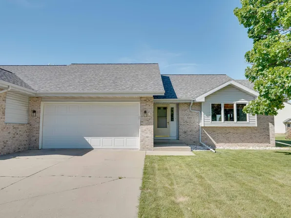 3140 Rebel Dr, Sun Prairie, WI 53590