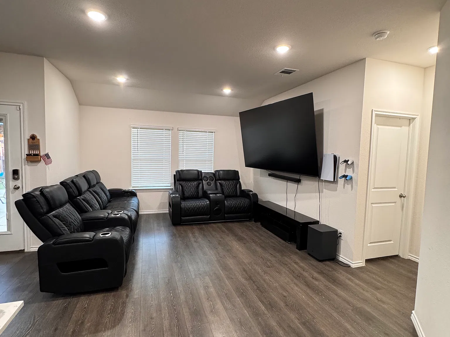 4 bed, 1537 sqft, $2,000 — Photo 4