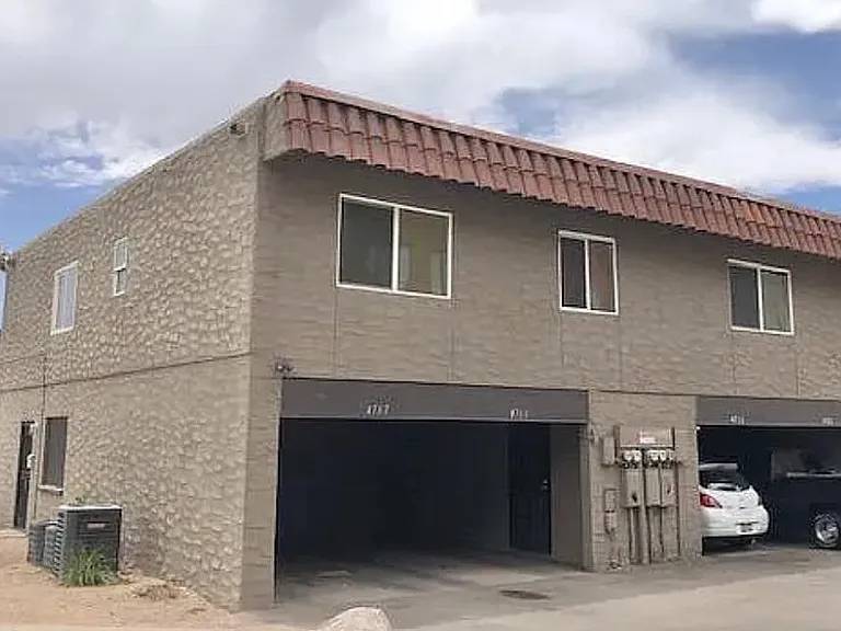 4767 E Belleview St — Photo 7