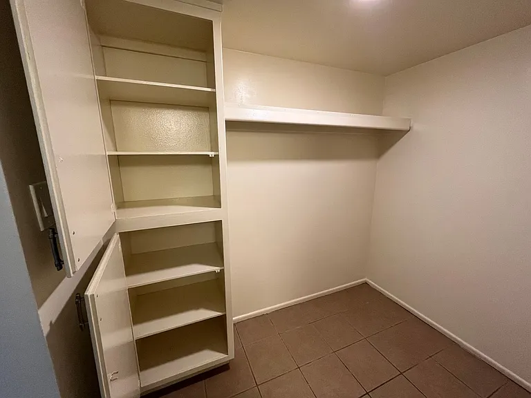 127 S Carney Ave #D — Photo 12