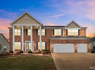 436 Olde Court Rd, Saint Charles, MO 63303