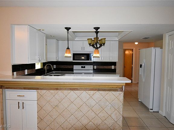 5th image of 1612 Clayton Ave