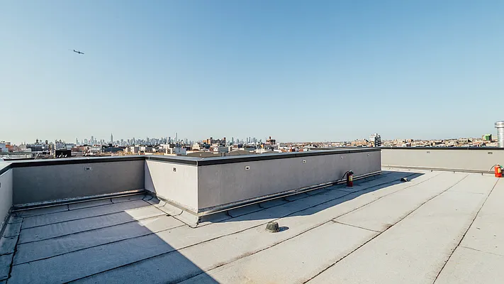 Rented by Nooklyn NYC LLC | media 40