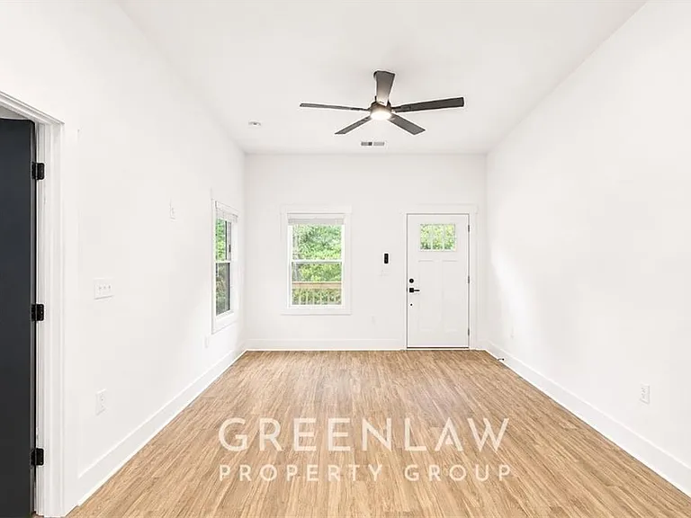 1226 Byewood Ln — Photo 9