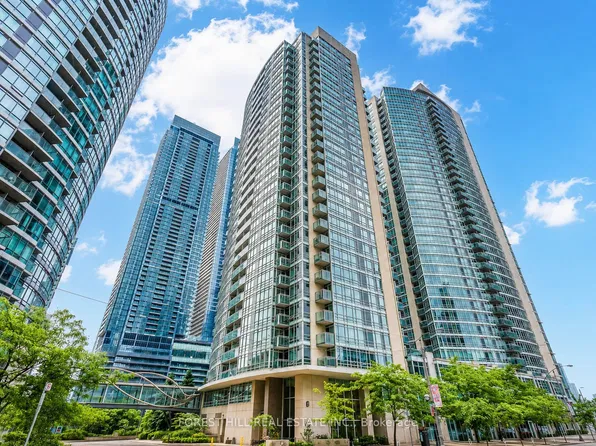 381 Front St W #1710, Toronto, ON M5V 3R8