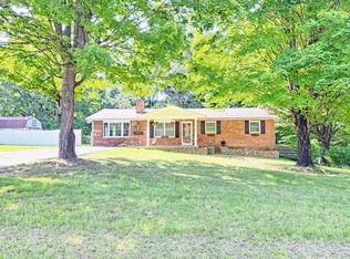 175 Maple Ave, New Castle, VA 24127