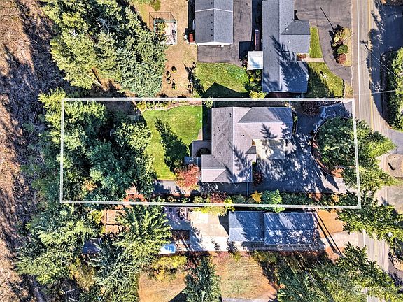 5th image of 1331 E Island Lake Drive