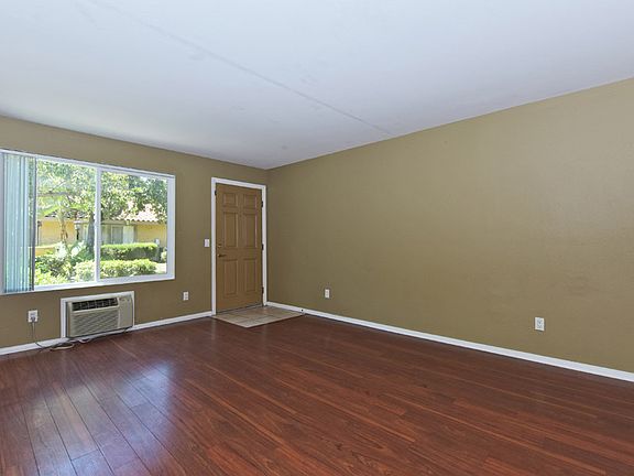 5th image of 1240 North Broadway