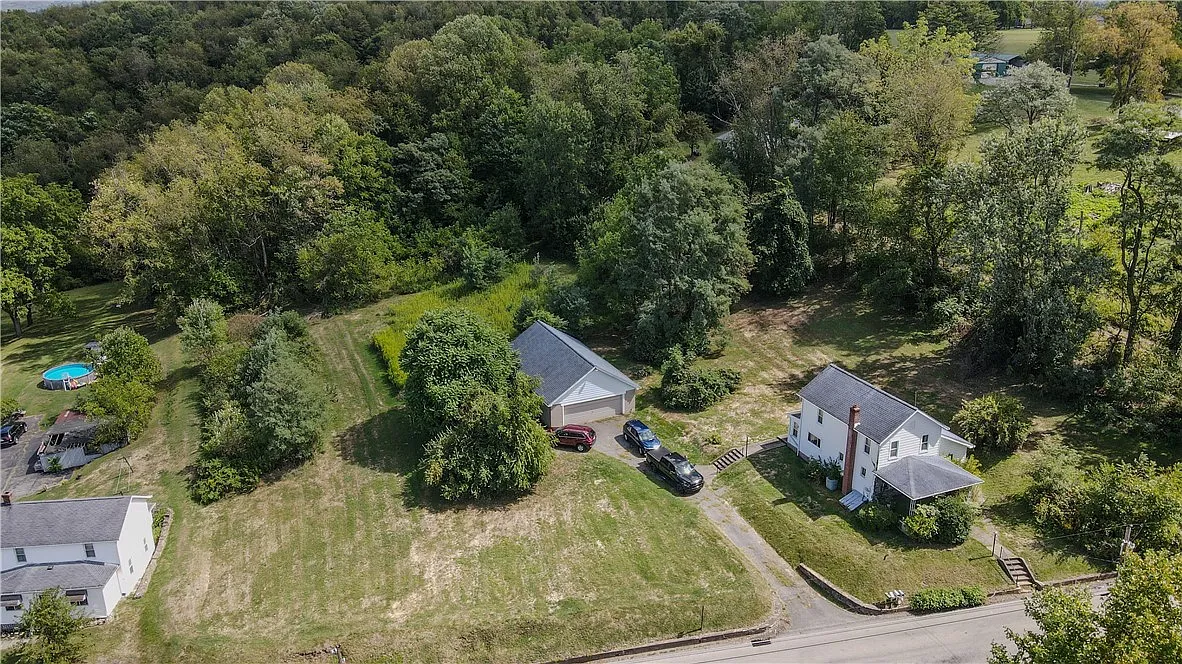 164 Dutch Hill Rd photo 1