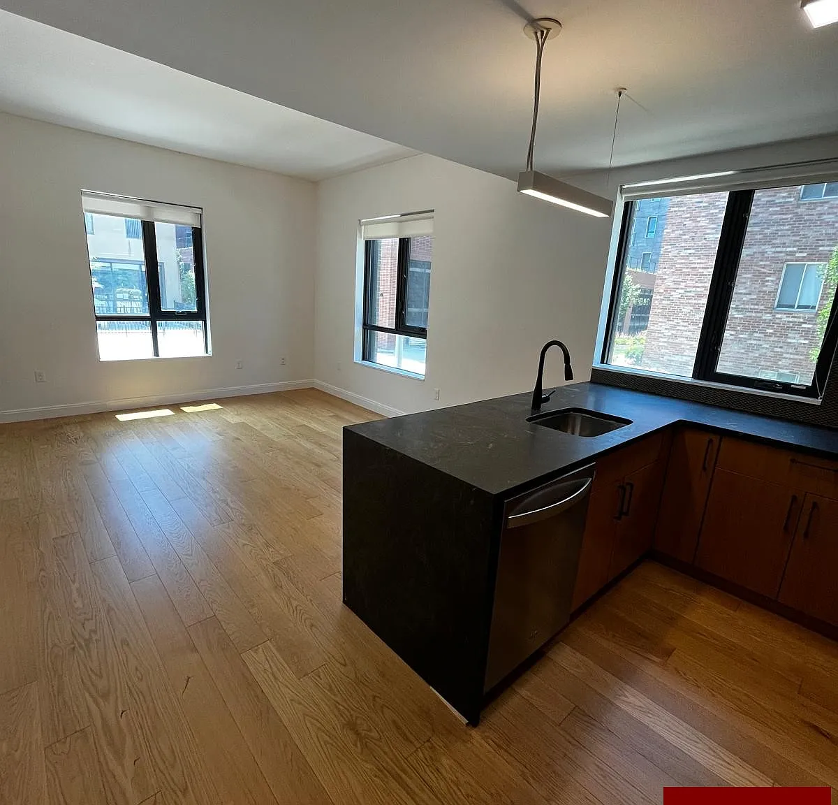 2 bed, 2.0 bath, $4,600 — Photo 2