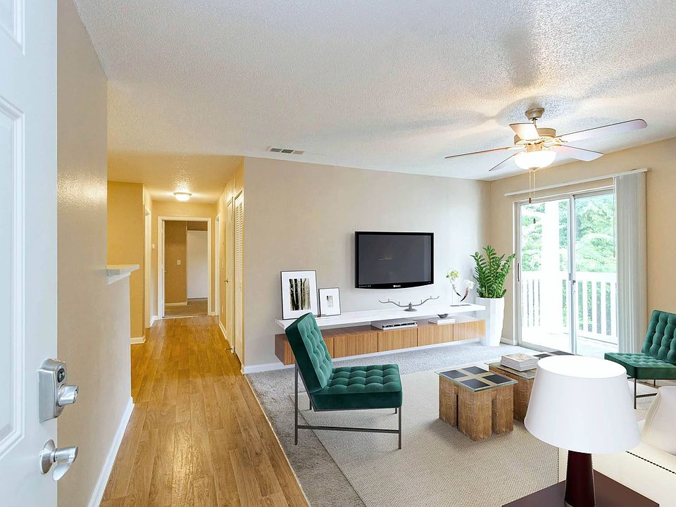 1st image of 614 N Water Ave #3061022