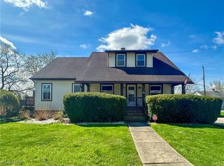 2101 Robbins Ave, Niles, OH 44446