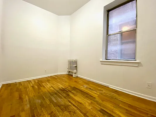 Rented by Corcoran | media 2