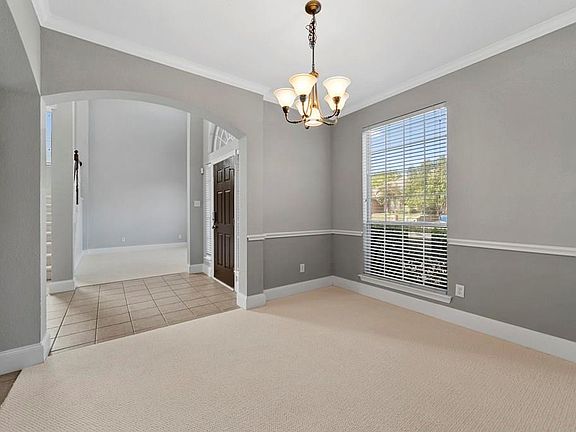 3rd image of 1401 Brimwood Dr
