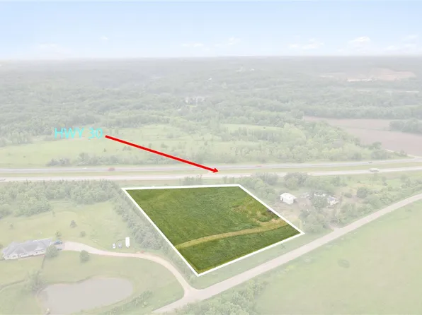 Maxson Rd, Cedar Rapids, IA 52403