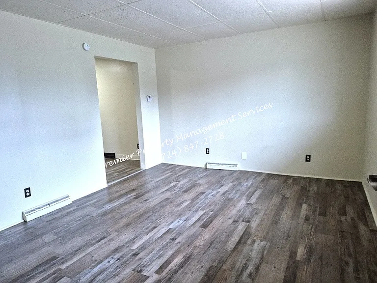 485 New York Ave #1 — Photo 2