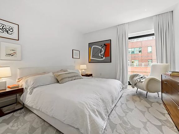 5th image of 55 W 17th St #903