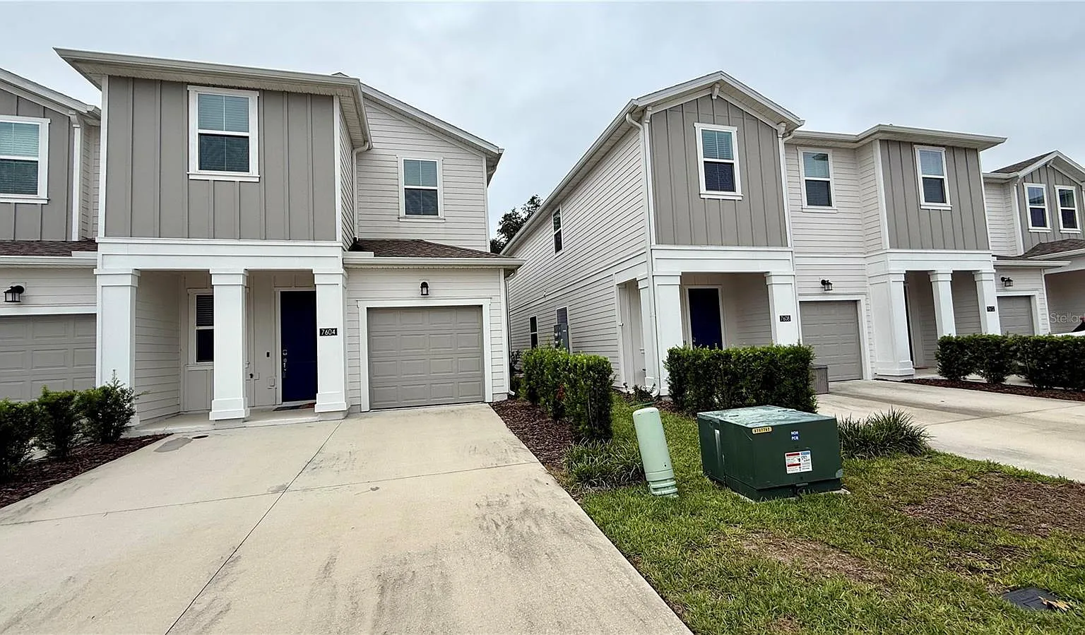 3 bed, 2.5 bath, 1945 sqft, $1,999 — Photo 1