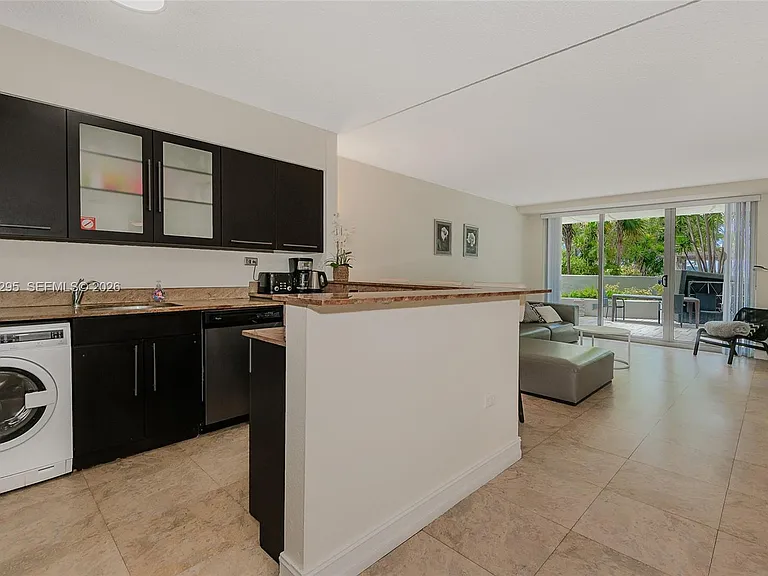1500 Bay Rd #116S — Photo 14