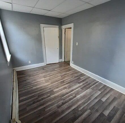 5th image of 571 Jackson Ave #1R