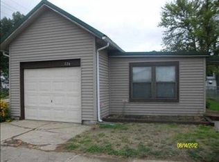 726 Washington St, Hope, IN 47246