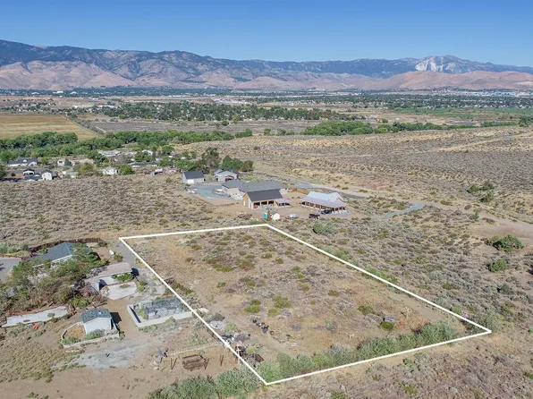 10 Pursia Rd, Carson City, NV 89701