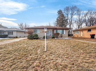 15734 Fairfax St, Southfield, MI 48075