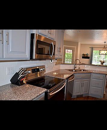 4th image of 13316 La Cresta Dr