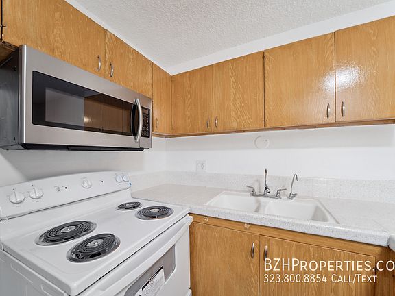 4th image of 7545 1/2 W Hampton Ave #202