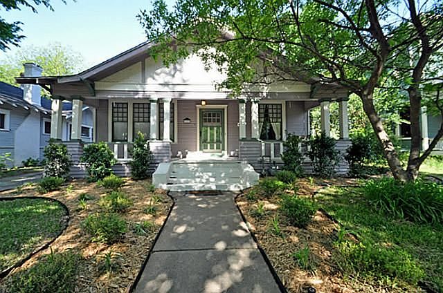 1st image of 119 N Winnetka Ave