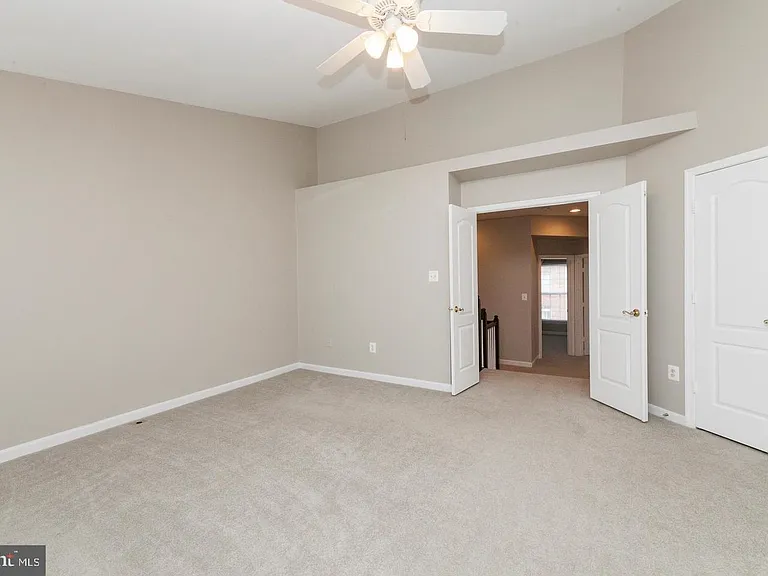 8131 Quinn Ter — Photo 24