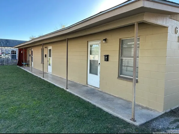 610 Ruiz St., San Antonio, TX 78207