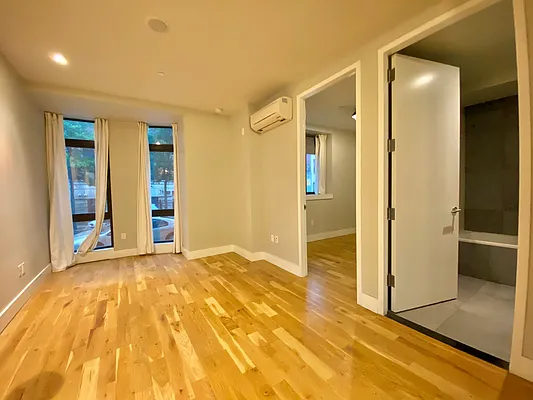 Rented by Simply Brooklyn Realty Inc | media 4