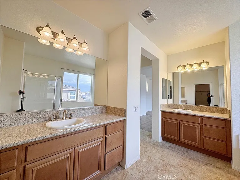 13284 Campolina Dr — Photo 37