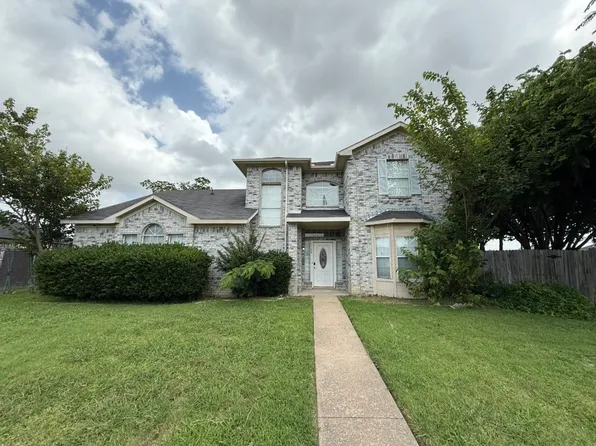 1104 Wentwood Ct, Desoto, TX 75115
