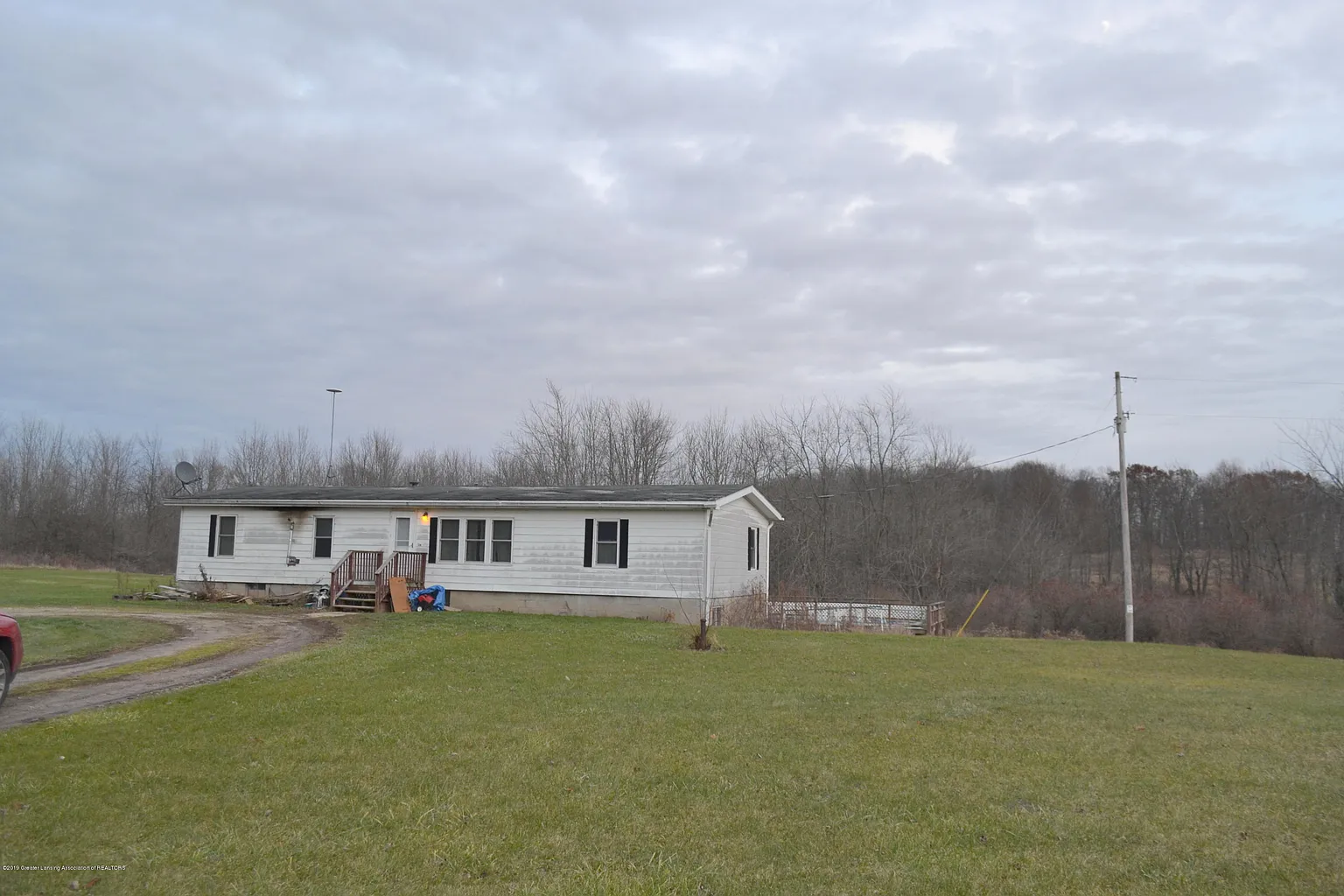 1421 S Mason Rd photo 1