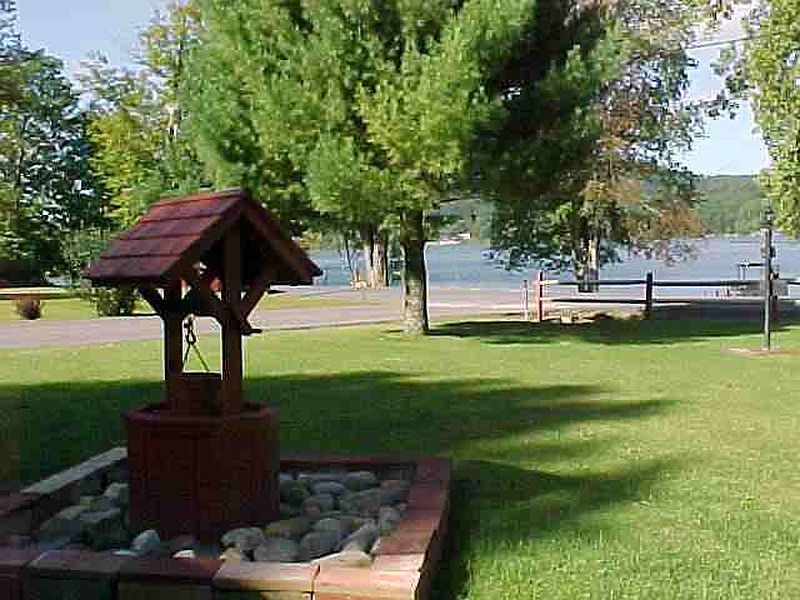 3rd image of 260 E LAKE Road